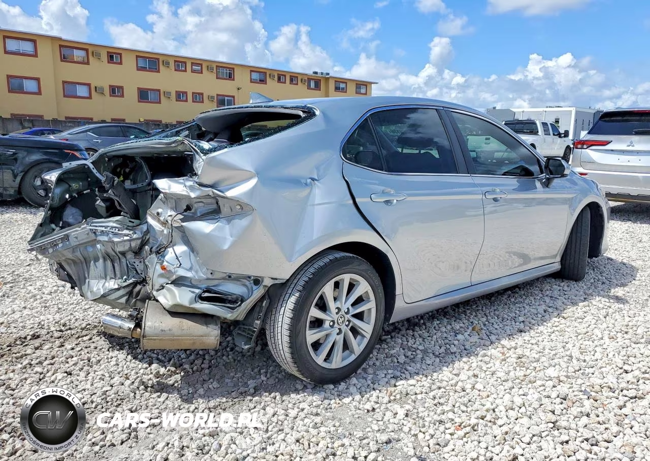 2022 Toyota Camry Le VIN:4T1C11AK5NU003519 - 3