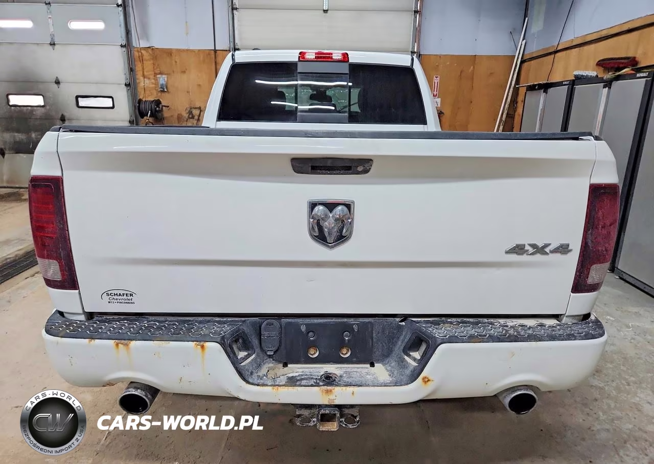 2015 Ram 1500 Sport VIN:1C6RR7UT0FS701037 - 6