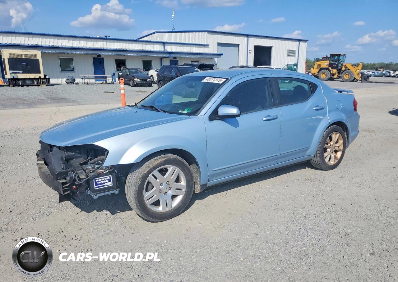 2013 Dodge Avenger R-T