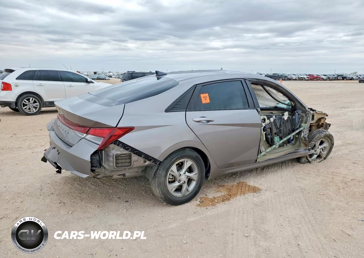 2023 Hyundai Elantra Se VIN:KMHLL4AG2PU612545 - 3