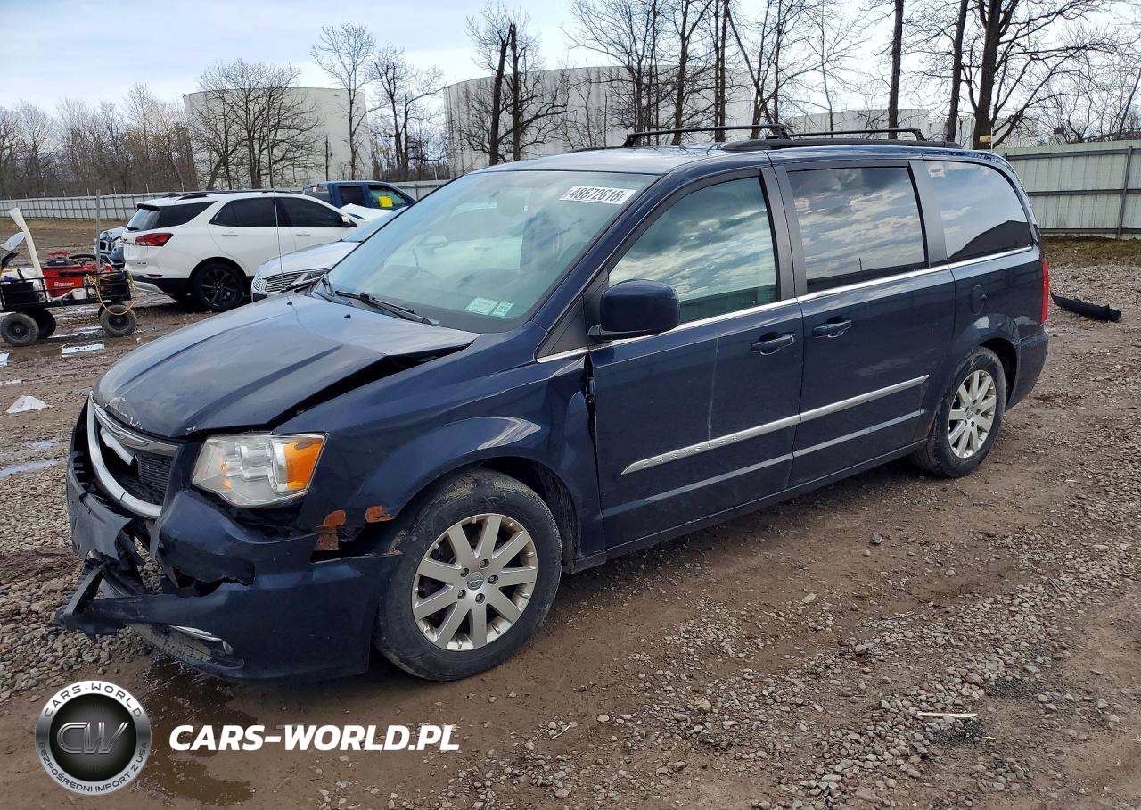 2014 Chrysler Town & Country Touring