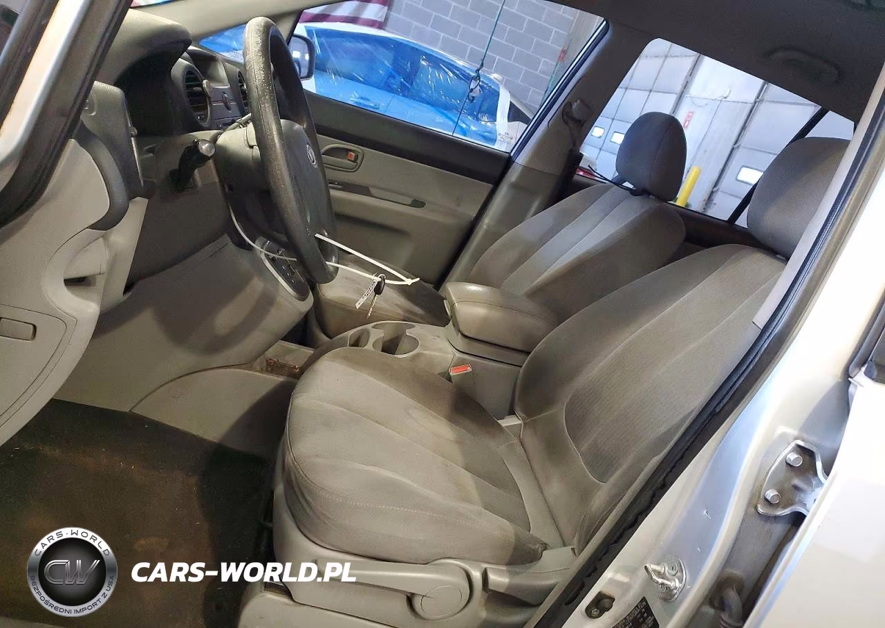 2008 Kia Rondo Lx-Ex VIN:KNAFG526187160182 - 7
