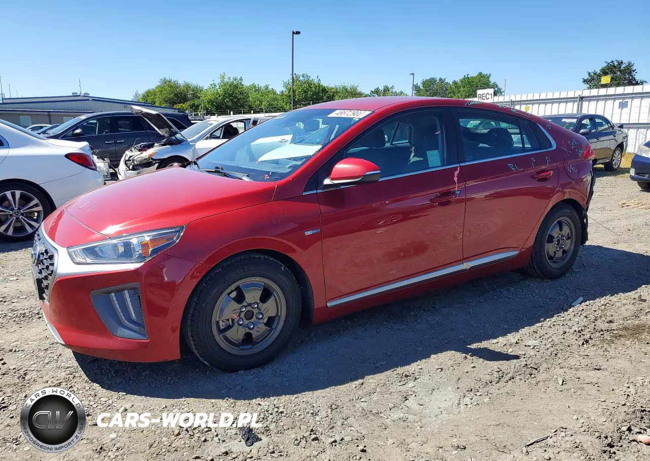 2020 Hyundai Ioniq Hybrid Se