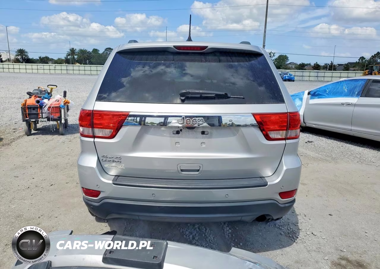 2013 Jeep Grand Cherokee Laredo VIN:1C4RJFAG4DC644298 - 6