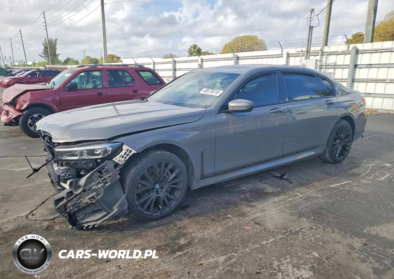 2022 BMW 740 I