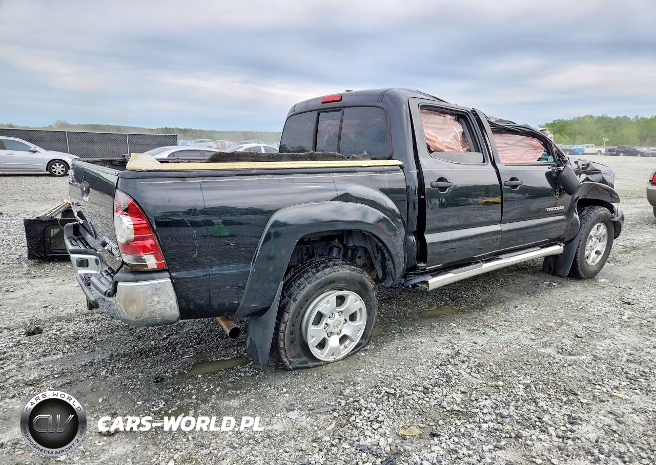 2010 Toyota Tacoma Prerunner V6 VIN:3TMJU4GN9AM107659 - 3