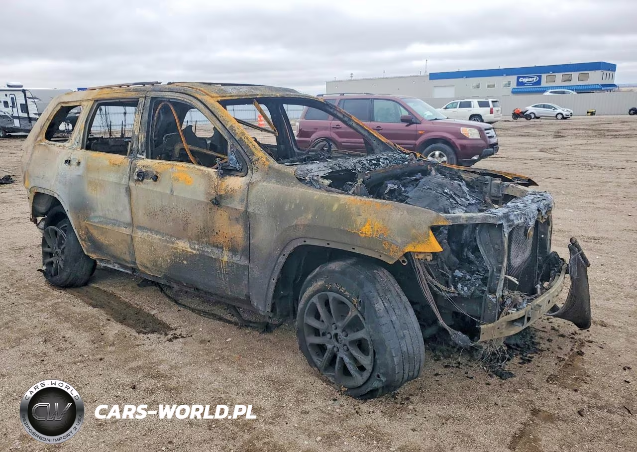 2019 Jeep Cherokee Latitude Plus VIN:1C4PJMLB6KD276839 - 4