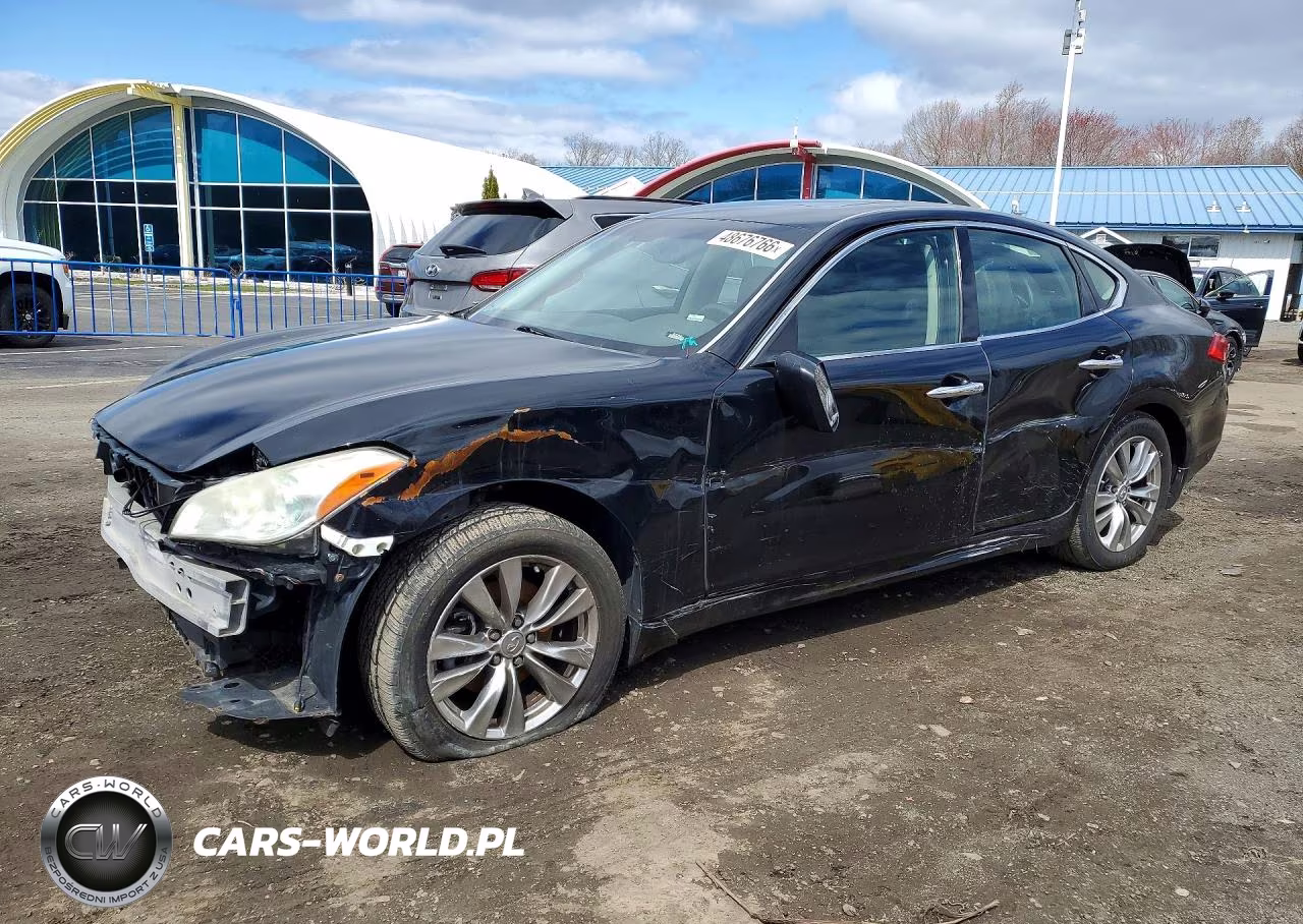 2011 Infiniti M37 X