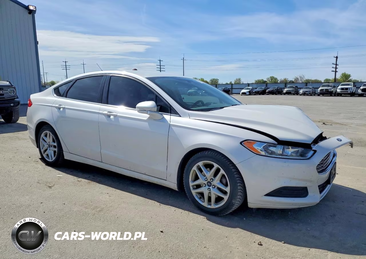 2015 Ford Fusion Se VIN:3FA6P0H74FR209859 - 4