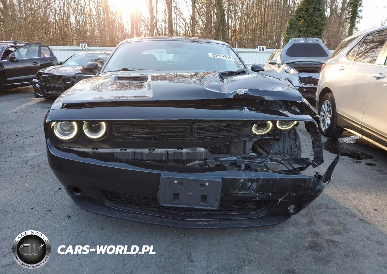 2020 Dodge Challenger Sxt VIN:2C3CDZAG9LH215219 - 5