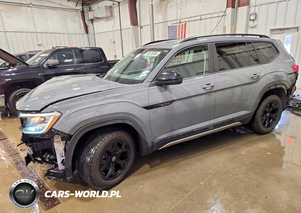 2024 Volkswagen Atlas Peak Edition Se