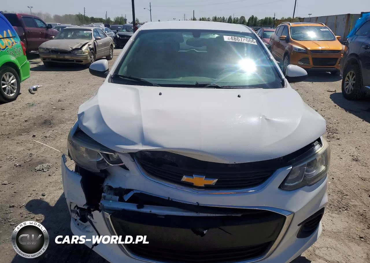 2017 Chevrolet Sonic VIN:1G1JG6SG0H4153701 - 5