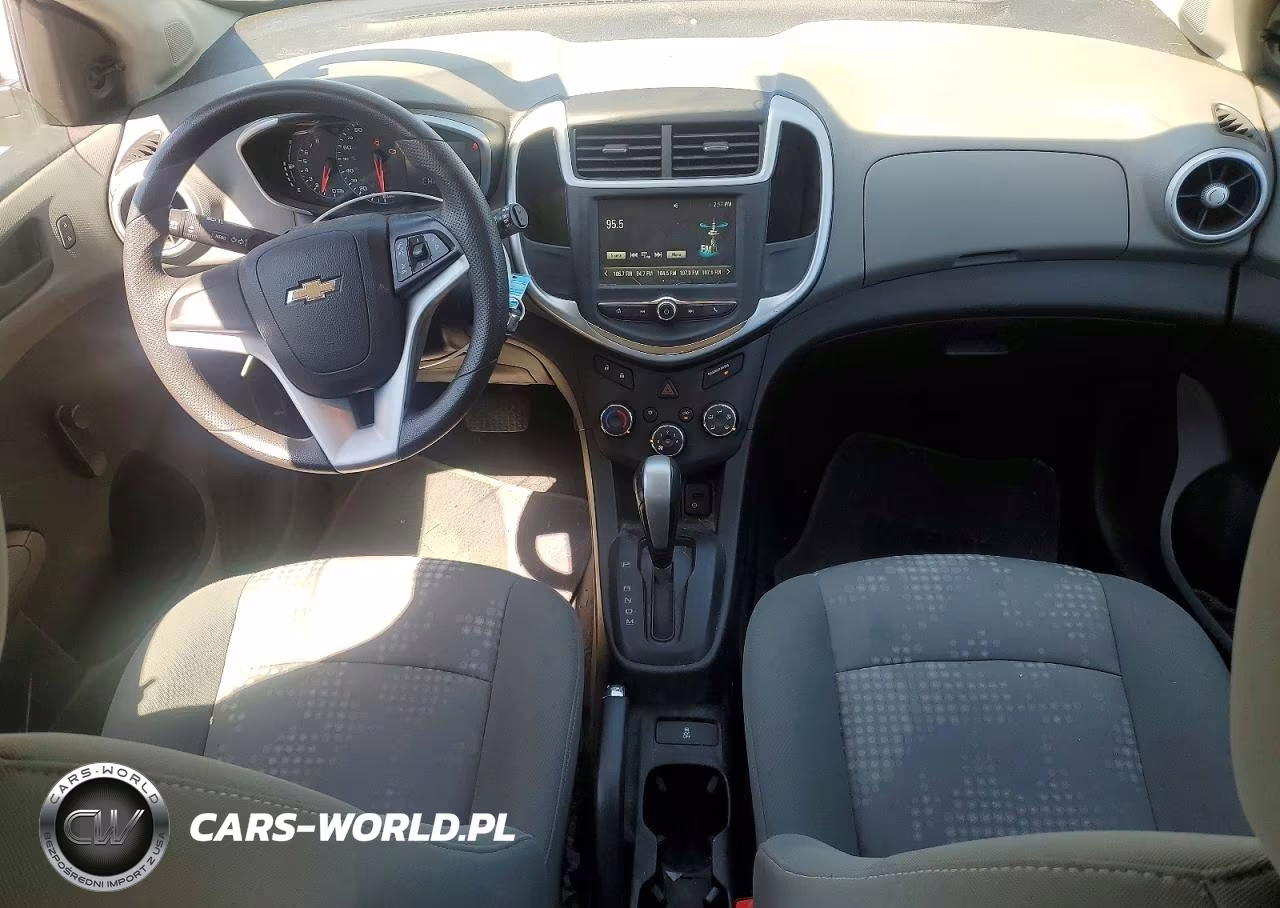 2017 Chevrolet Sonic VIN:1G1JG6SG0H4153701 - 8