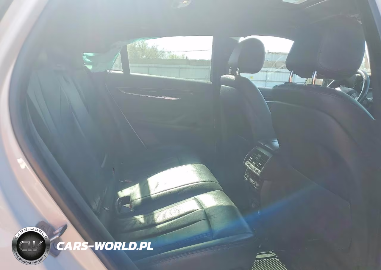 2019 BMW X6 xDrive35I VIN:5UXKU2C56K0Z64118 - 11