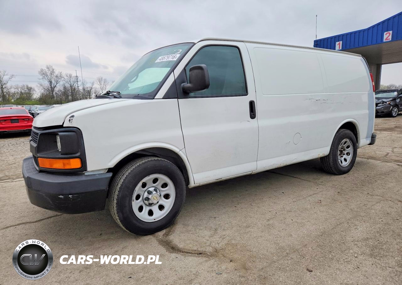 2014 Chevrolet Express G1500 Delivery Van
