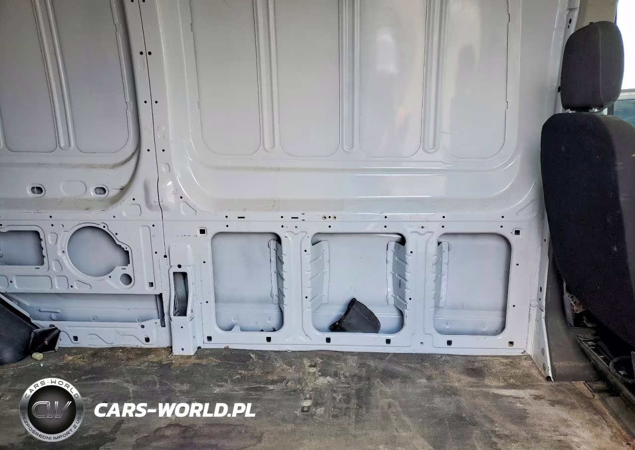 2023 Ford Transit T-250 VIN:1FTBR1C8XPKC00730 - 11