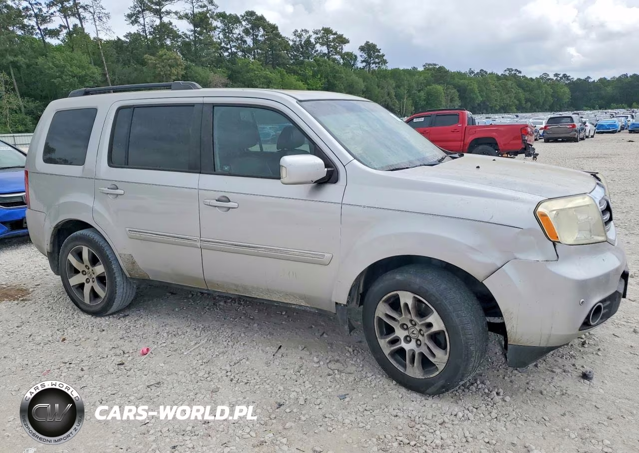 2012 Honda Pilot Touring VIN:5FNYF3H99CB042114 - 4