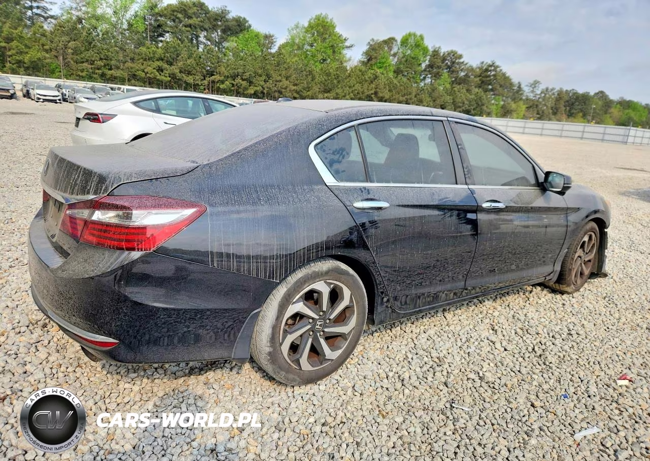 2017 Honda Accord Ex VIN:1HGCR2F71HA023233 - 3