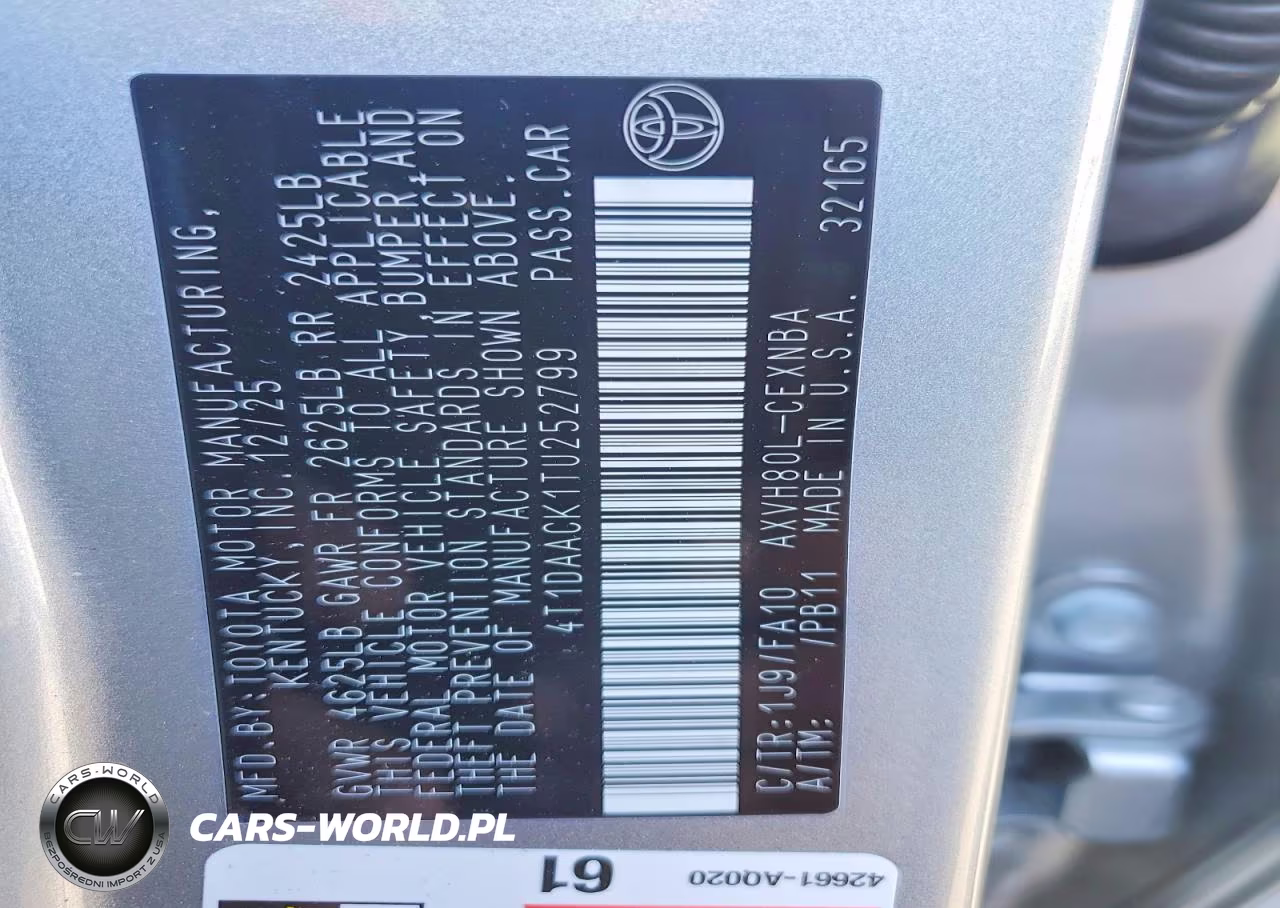 2026 Toyota Camry Le VIN:4T1DAACK1TU252799 - 12