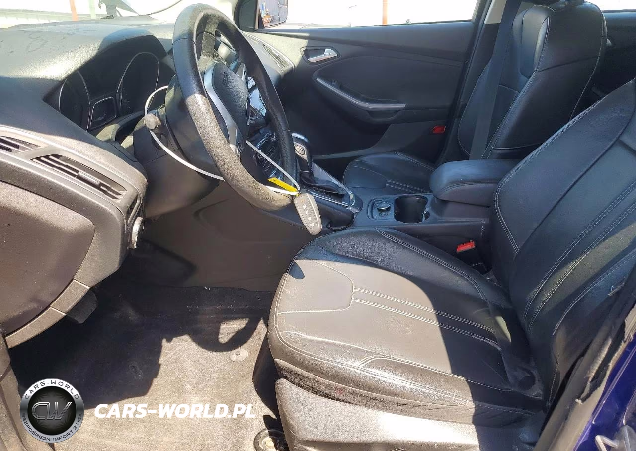 2014 Ford Focus Titanium VIN:1FADP3N26EL436663 - 7