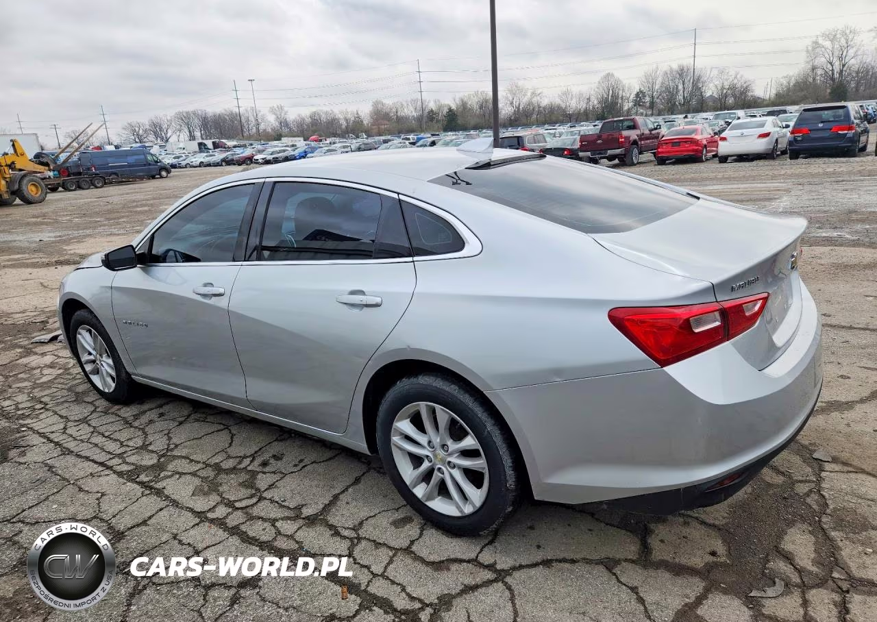 2018 Chevrolet Malibu Lt VIN:1G1ZD5ST8JF210983 - 2