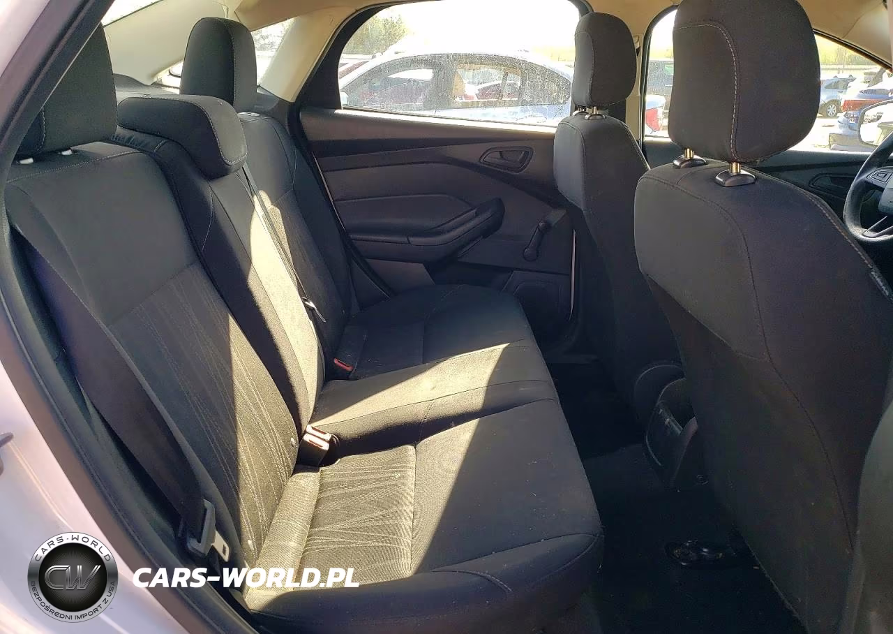 2016 Ford Focus S VIN:1FADP3E23GL298275 - 10