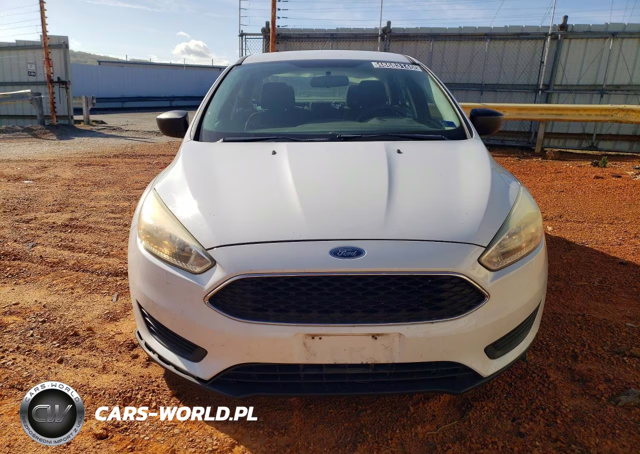 2016 Ford Focus S VIN:1FADP3E23GL298275 - 5