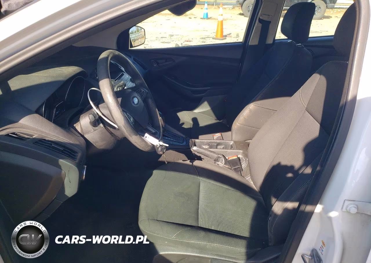 2016 Ford Focus S VIN:1FADP3E23GL298275 - 7