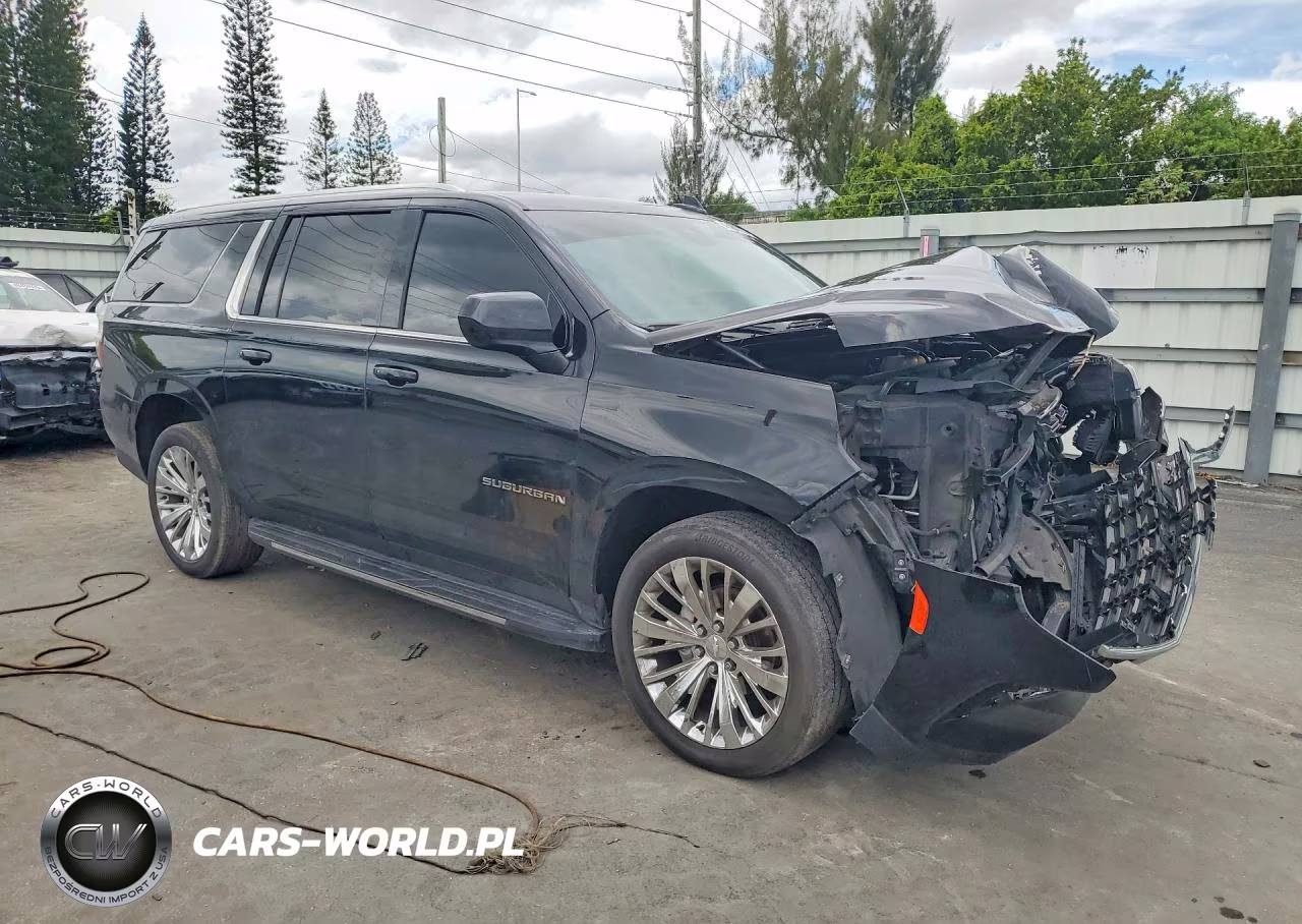 2023 Chevrolet Suburban K1500 Ls VIN:1GNSKBKD4PR131444 - 4