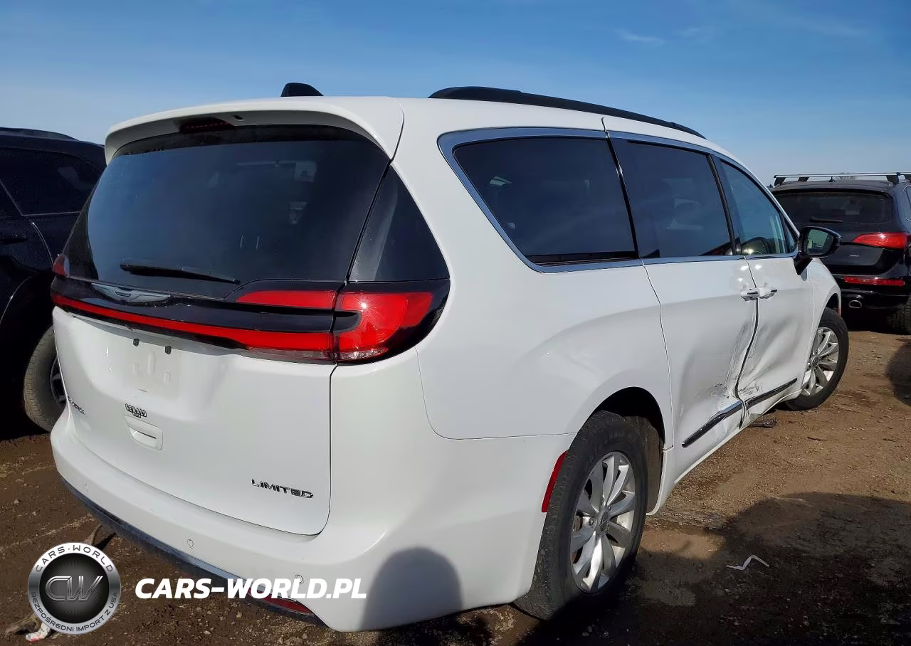 2023 Chrysler Pacifica Limited VIN:2C4RC1GG5PR620026 - 3