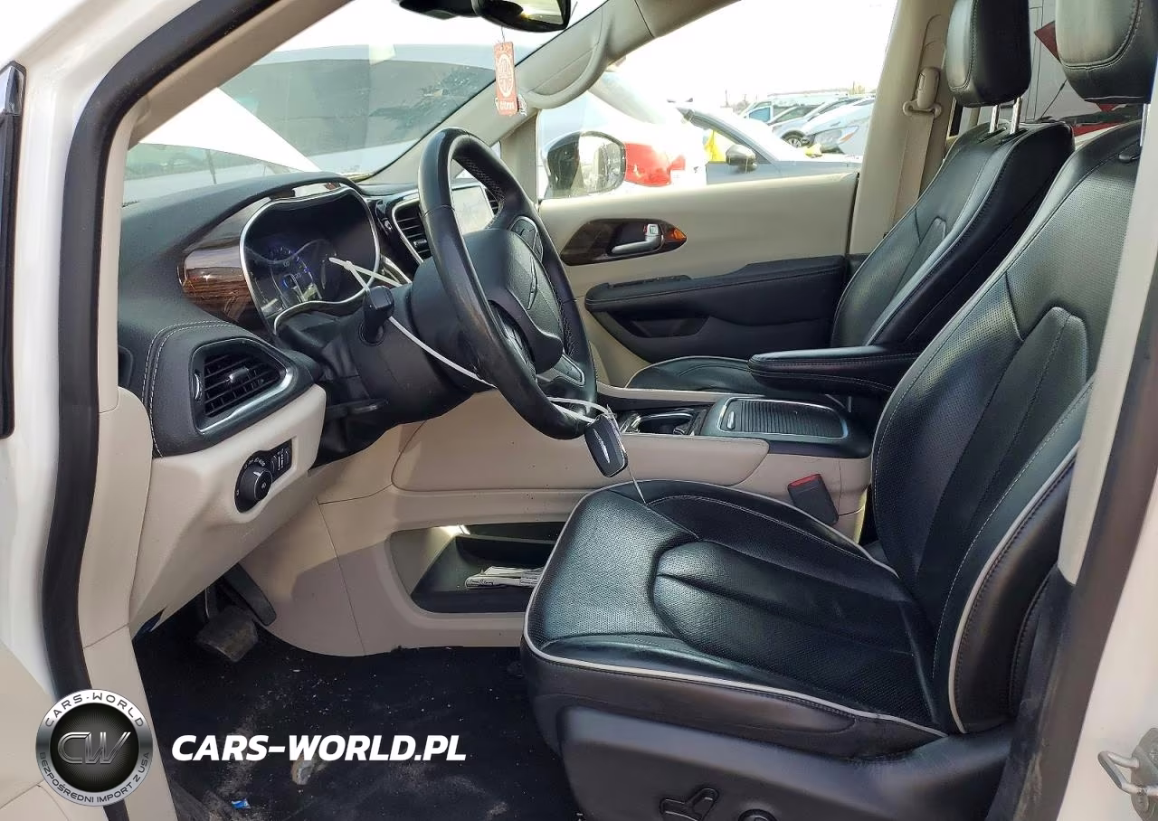 2023 Chrysler Pacifica Limited VIN:2C4RC1GG5PR620026 - 7
