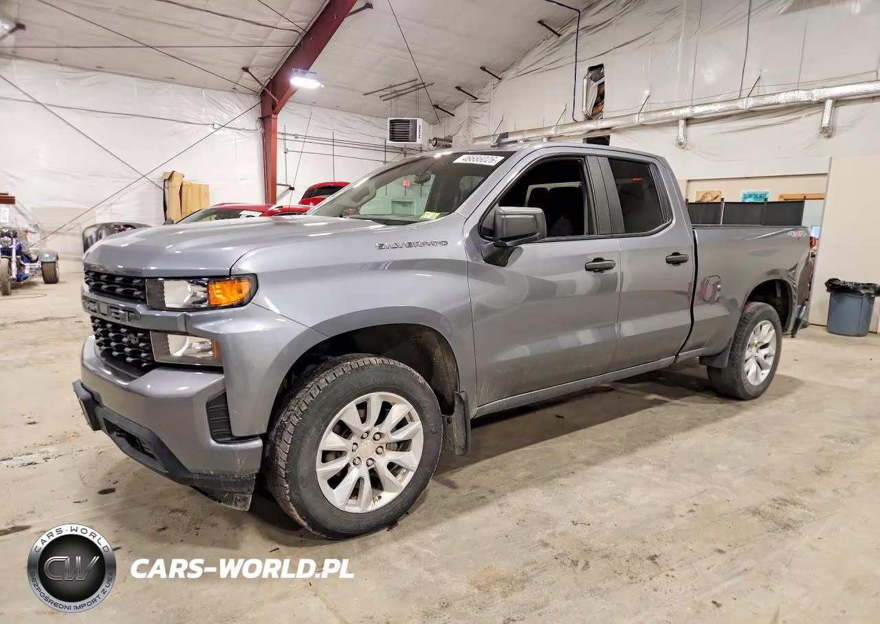 2021 Chevrolet Silverado K1500 Custom