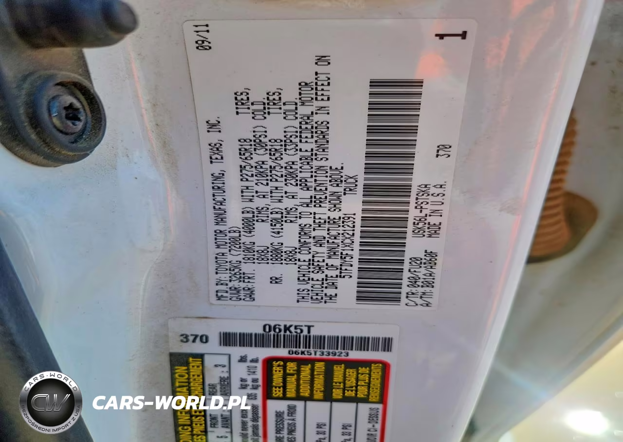 2012 Toyota Tundra Grade VIN:5TFDY5F1XCX212391 - 12