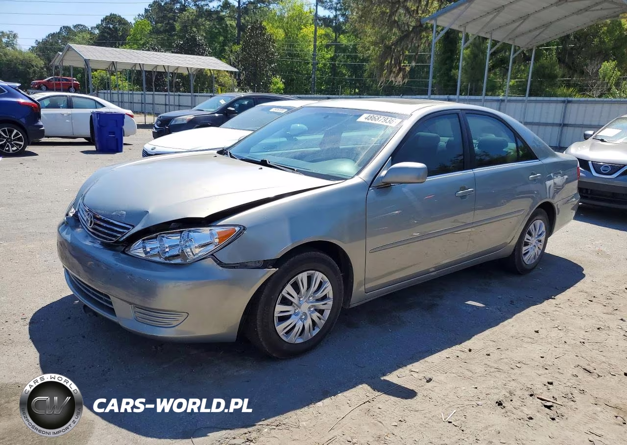 2005 Toyota Camry Le