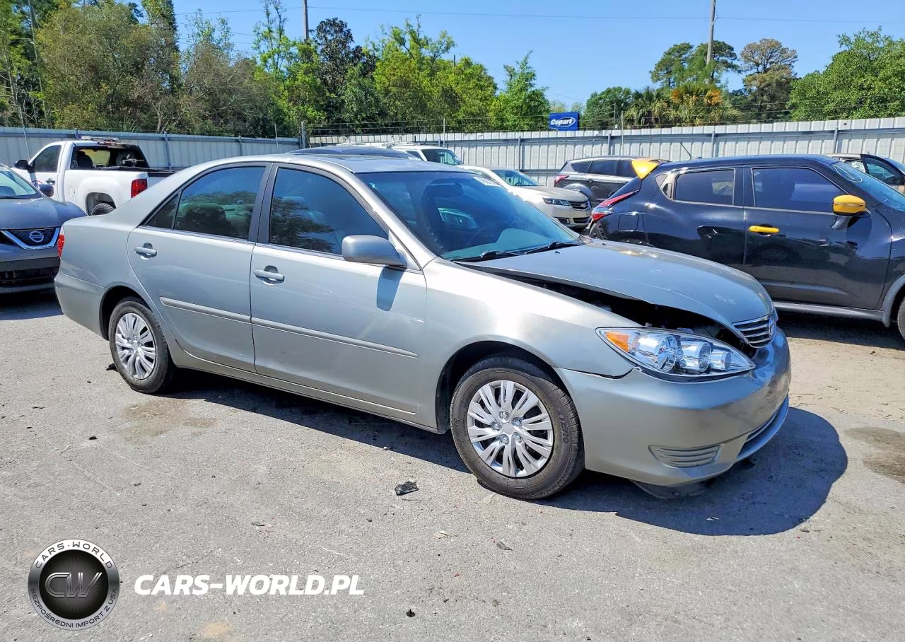 2005 Toyota Camry Le VIN:4T1BE30K35U587903 - 4