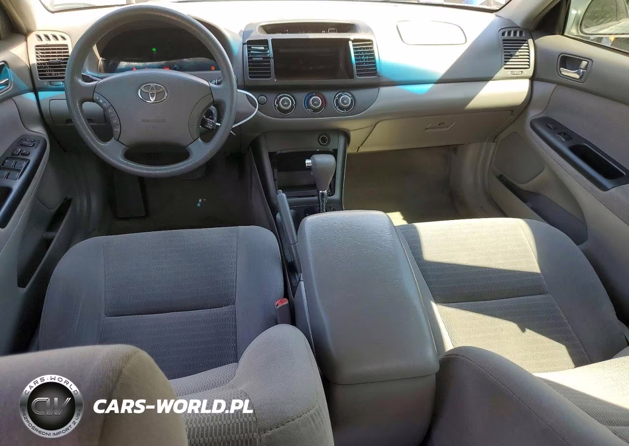 2005 Toyota Camry Le VIN:4T1BE30K35U587903 - 8