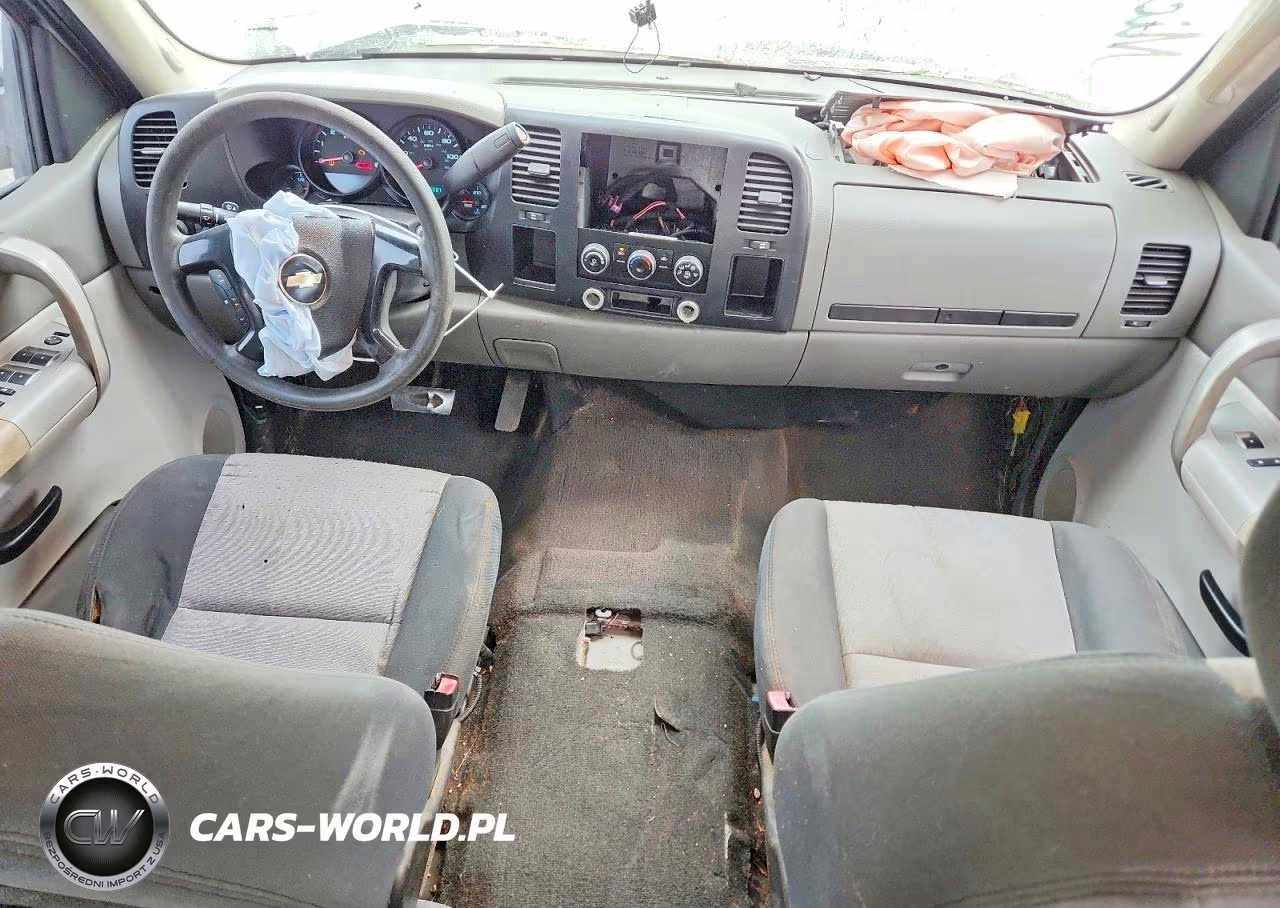 2008 Chevrolet Silverado C1500 VIN:1GCEC19X68Z116166 - 8