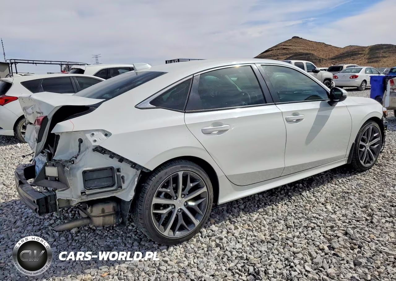 2024 Honda Civic Touring VIN:2HGFE1F90RH312868 - 3
