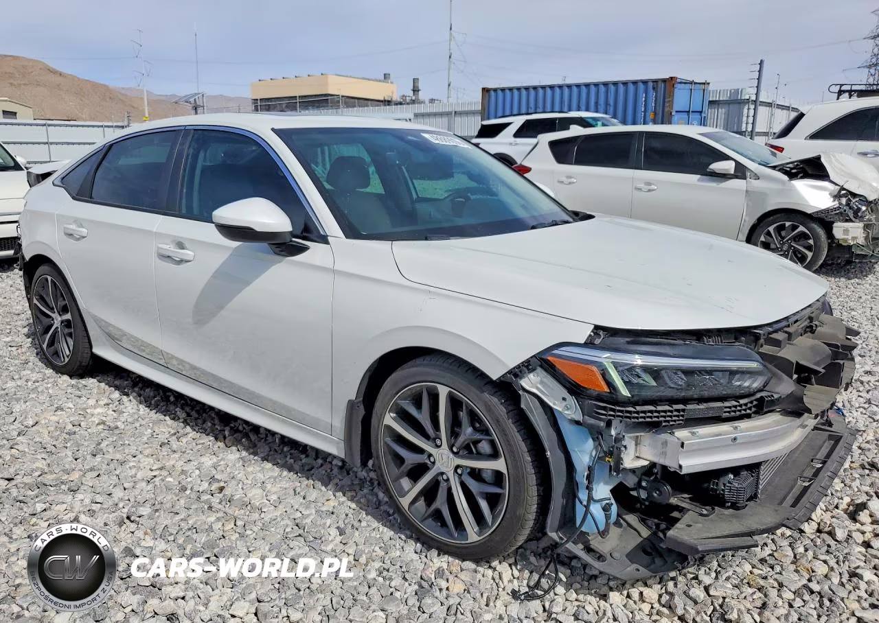 2024 Honda Civic Touring VIN:2HGFE1F90RH312868 - 4