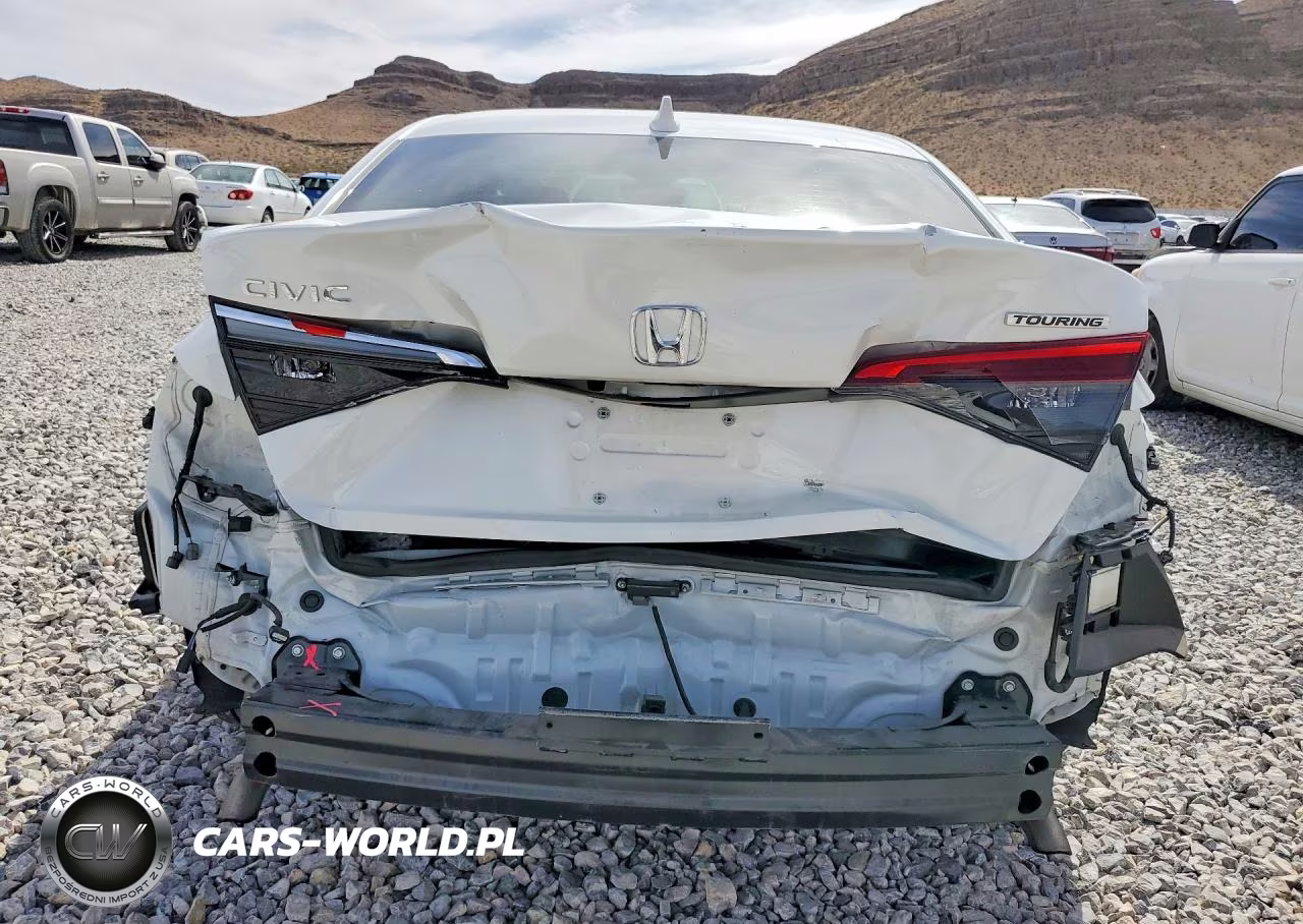 2024 Honda Civic Touring VIN:2HGFE1F90RH312868 - 6
