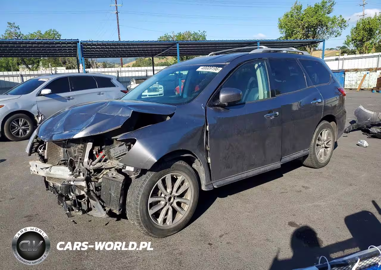 2015 Nissan Pathfinder S