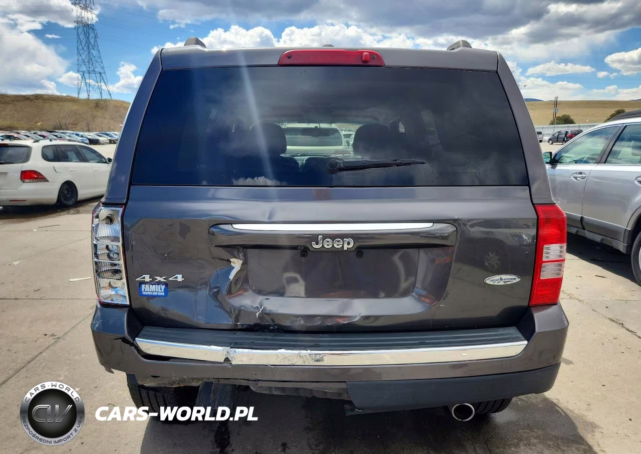 2017 Jeep Patriot Latitude VIN:1C4NJRFB4HD100574 - 6
