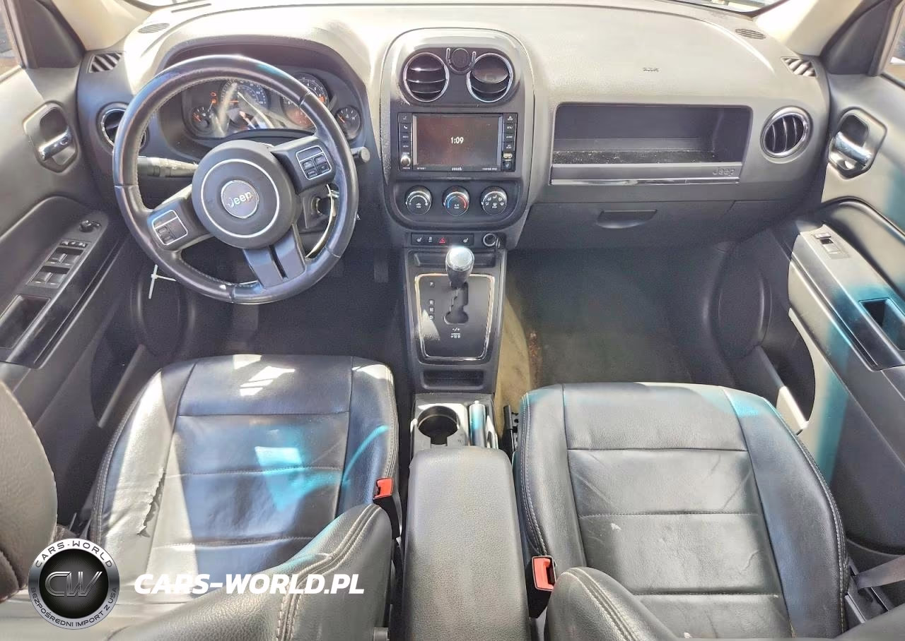 2017 Jeep Patriot Latitude VIN:1C4NJRFB4HD100574 - 8