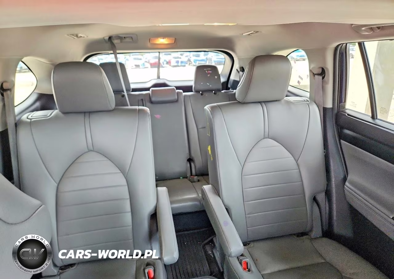 2021 Toyota Highlander Xle VIN:5TDGZRAH4MS531217 - 10