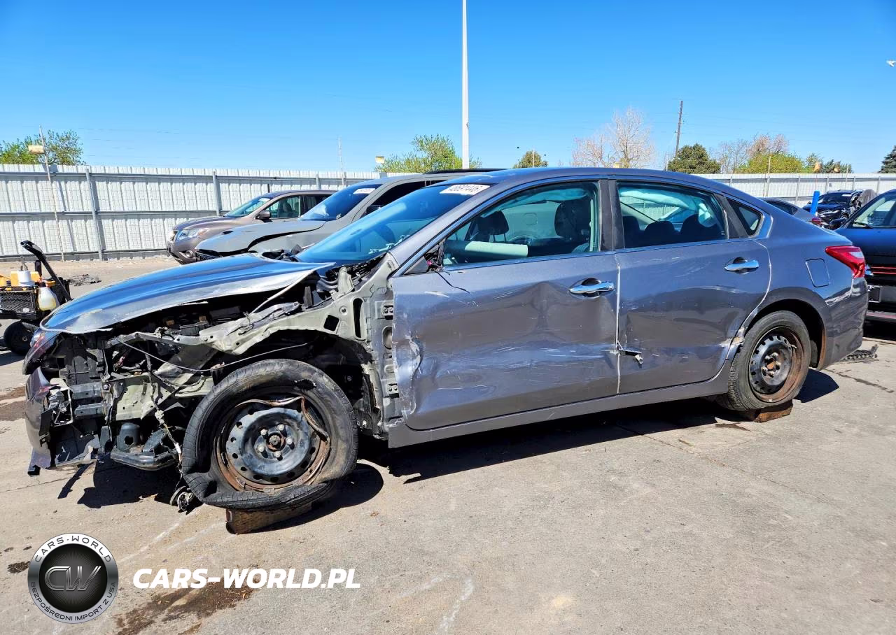 2017 Nissan Altima 2.5 S – zdjęcie 1 z 12