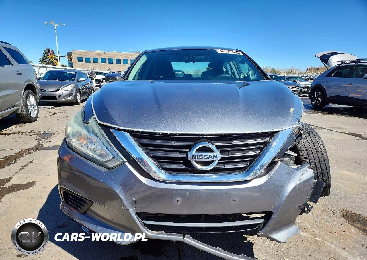 2017 Nissan Altima 2.5 S VIN:1N4AL3AP3HN354964 - 5