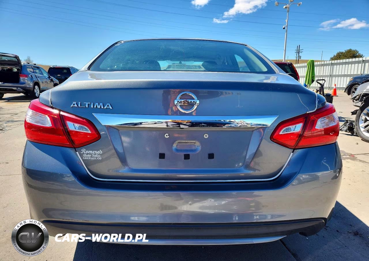 2017 Nissan Altima 2.5 S VIN:1N4AL3AP3HN354964 - 6