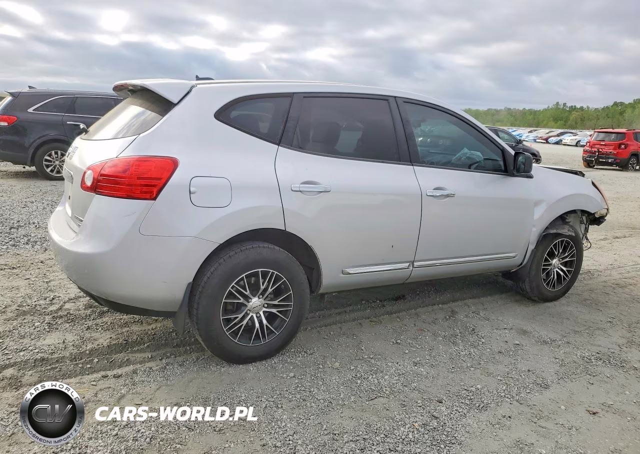 2012 Nissan Rogue S VIN:JN8AS5MVXCW360366 - 3
