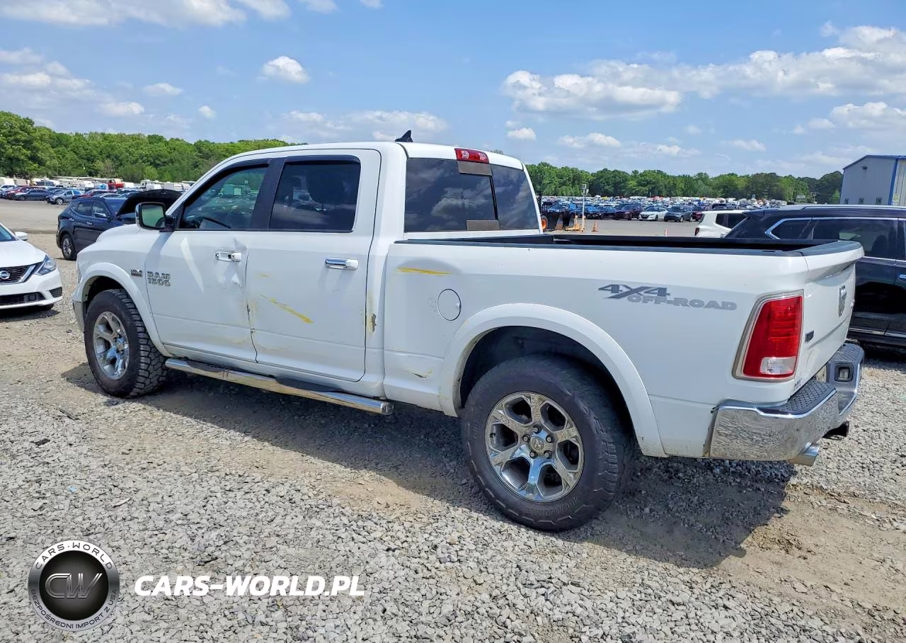 2017 Ram 1500 Laramie VIN:1C6RR7VT1HS551876 - 2