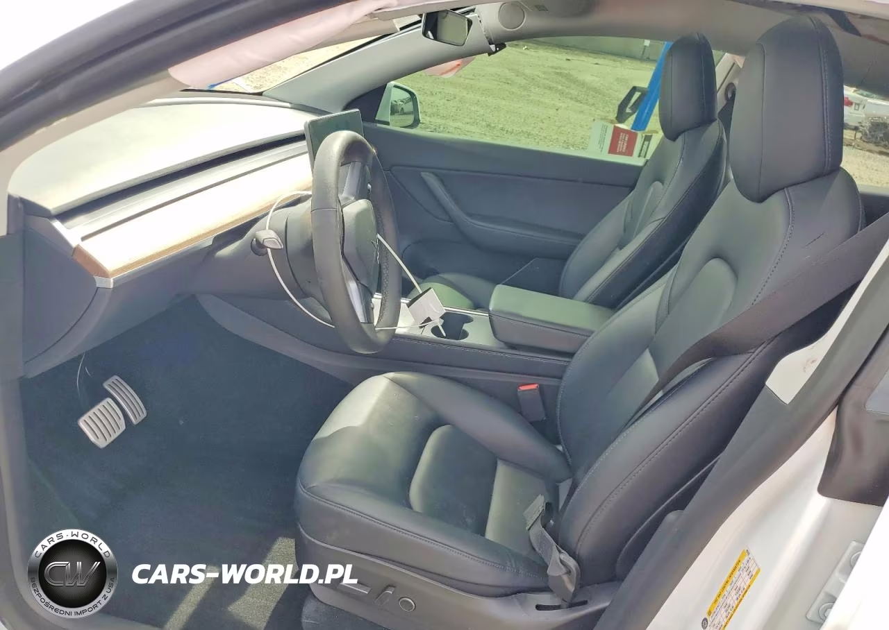 2022 Tesla Model Y VIN:7SAYGDEF7NF486532 - 7